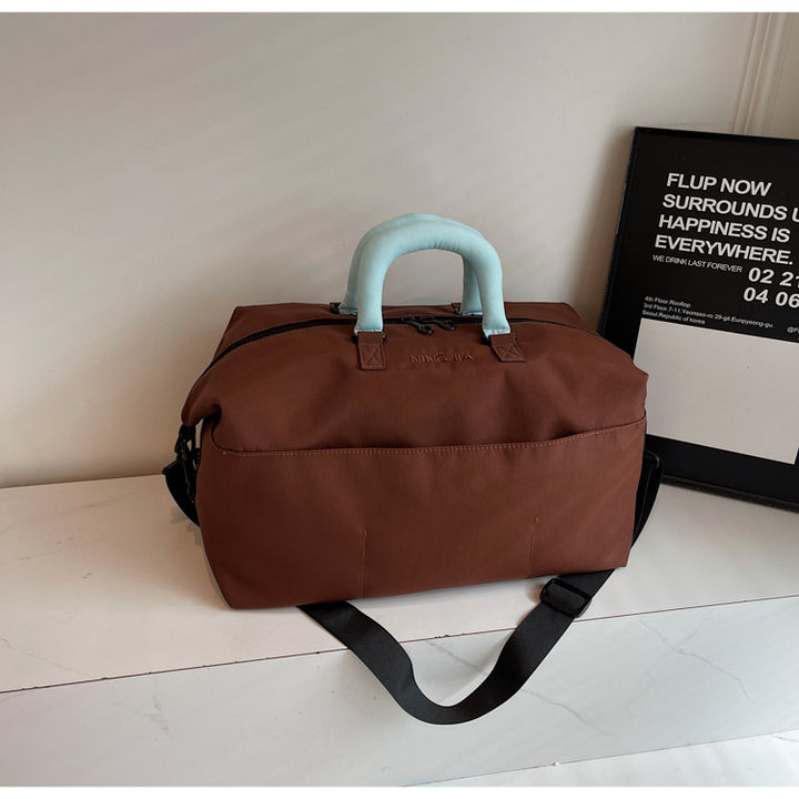 Practical Weekend Bag Bowlift
