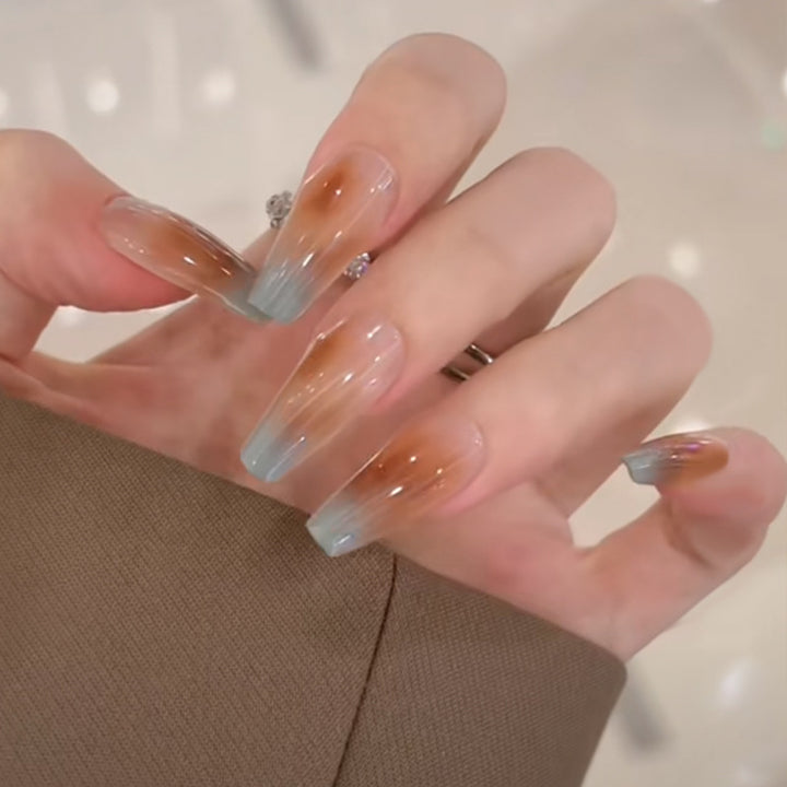 Ombre Press-On Nails with Glossy Finish Bowlift