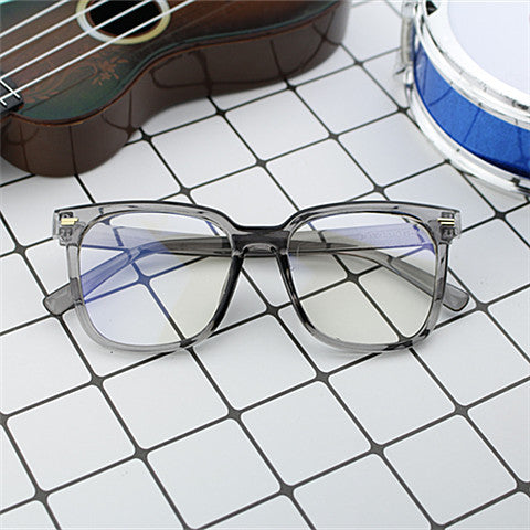 Women's fashionable oversized sunglasses with square frame and UV protection Bowlift
