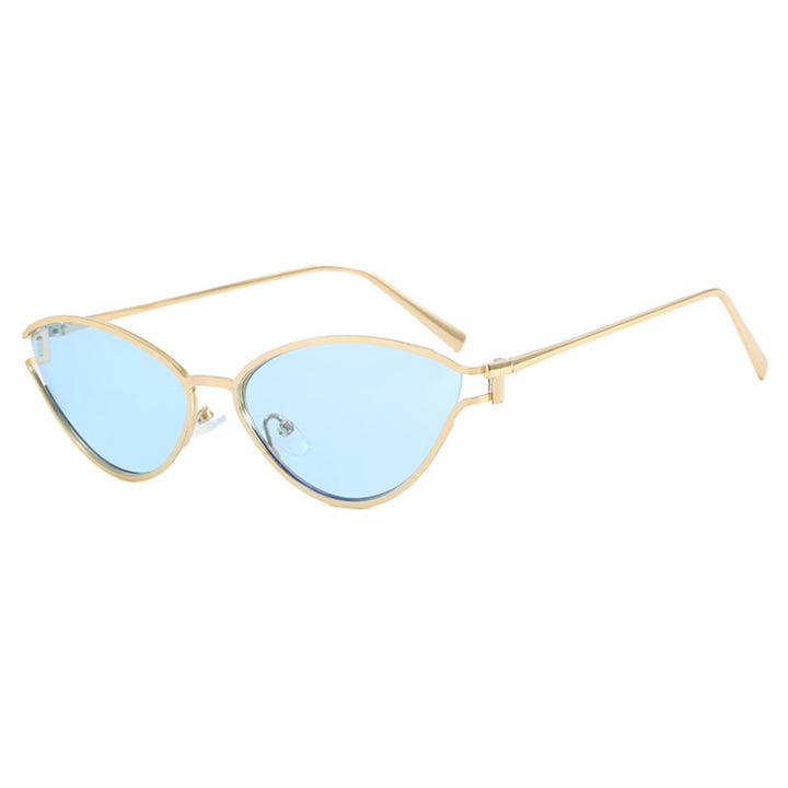 Ladies Cat-Eye Sunglasses in Elegant Gold Frame Bowlift