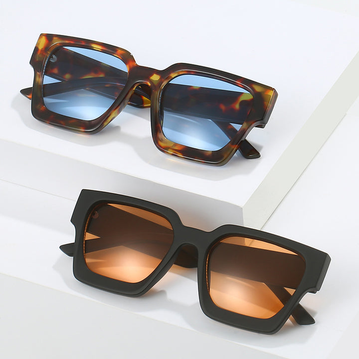 Stylish Oversized Square Frame Sunglasses Bowlift
