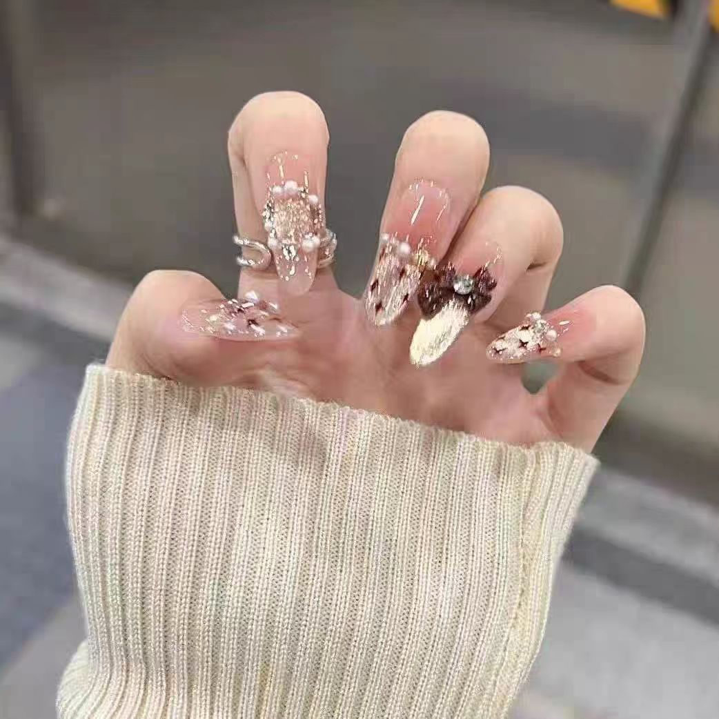 Artistic Cat-Themed Press-On Nail Set Bowlift
