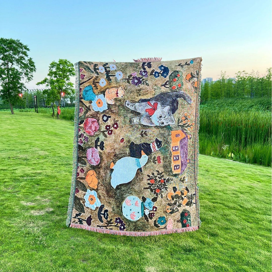 Artistic Animal-Themed Tapestry Throw Blanket