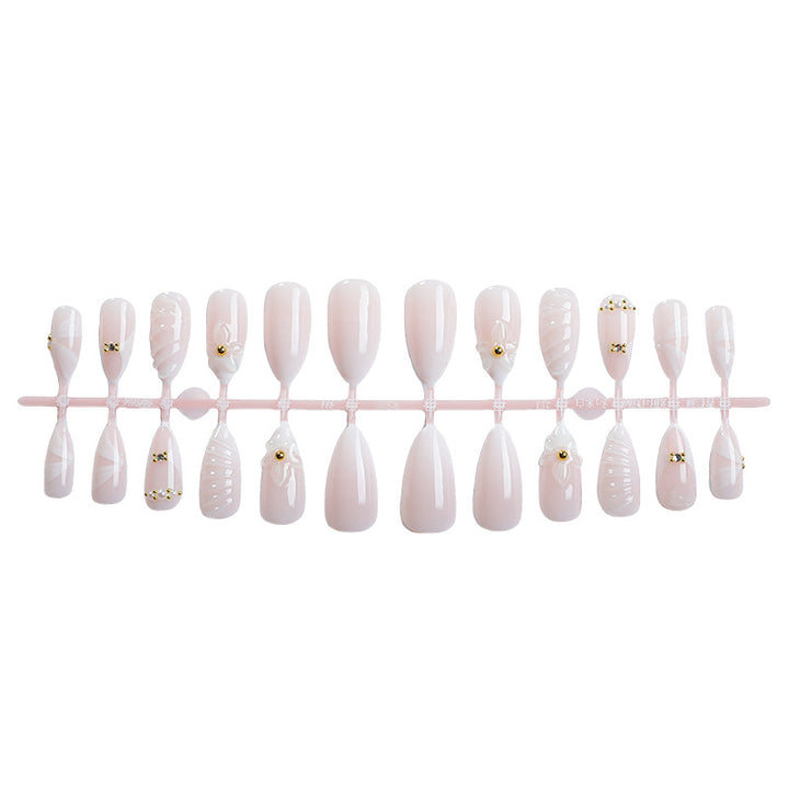 Decorative Nail Art Press-On Set with Floral and Gold Accents Bowlift