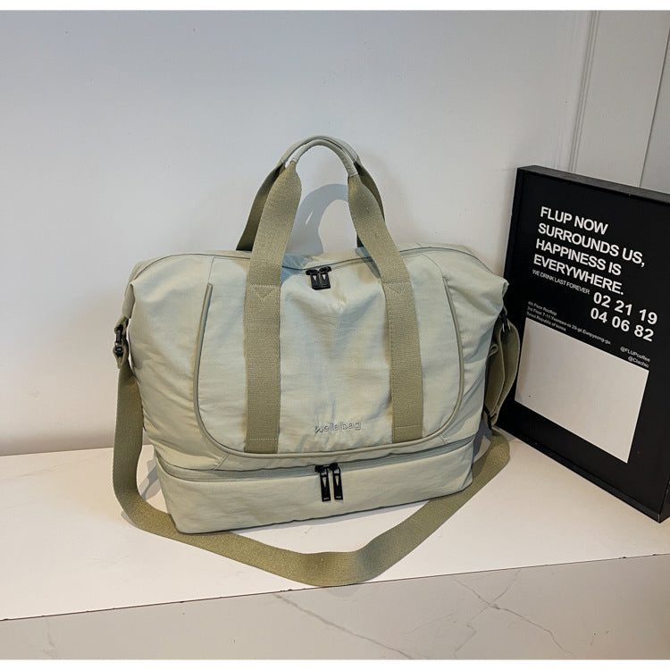 Versatile Lightweight Multi-Functional Weekender