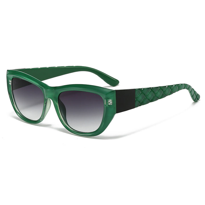 Ladies Cat-Eye Sunglasses with elegant, transparent frame Bowlift
