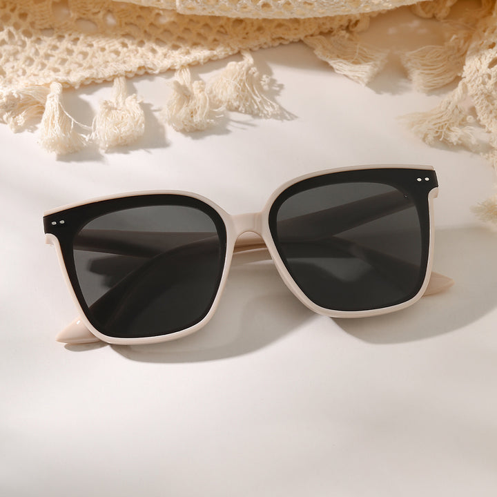 Women's Sunglasses Bowlift