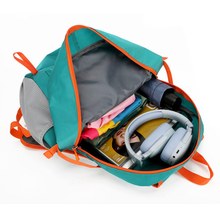 Unisex nan light day backpack with reflective inserts, padded back and side mesh pockets Bowlift
