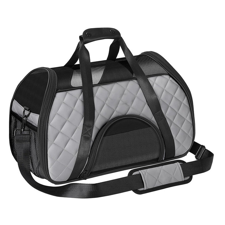 Closed pet transport bag with breathable mesh Bowlift