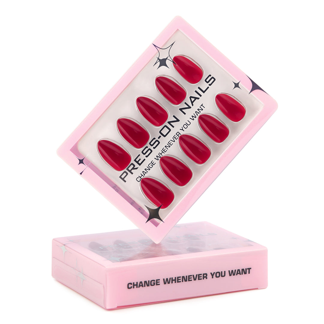 Artificial press-on nails in an elegant oval design Bowlift