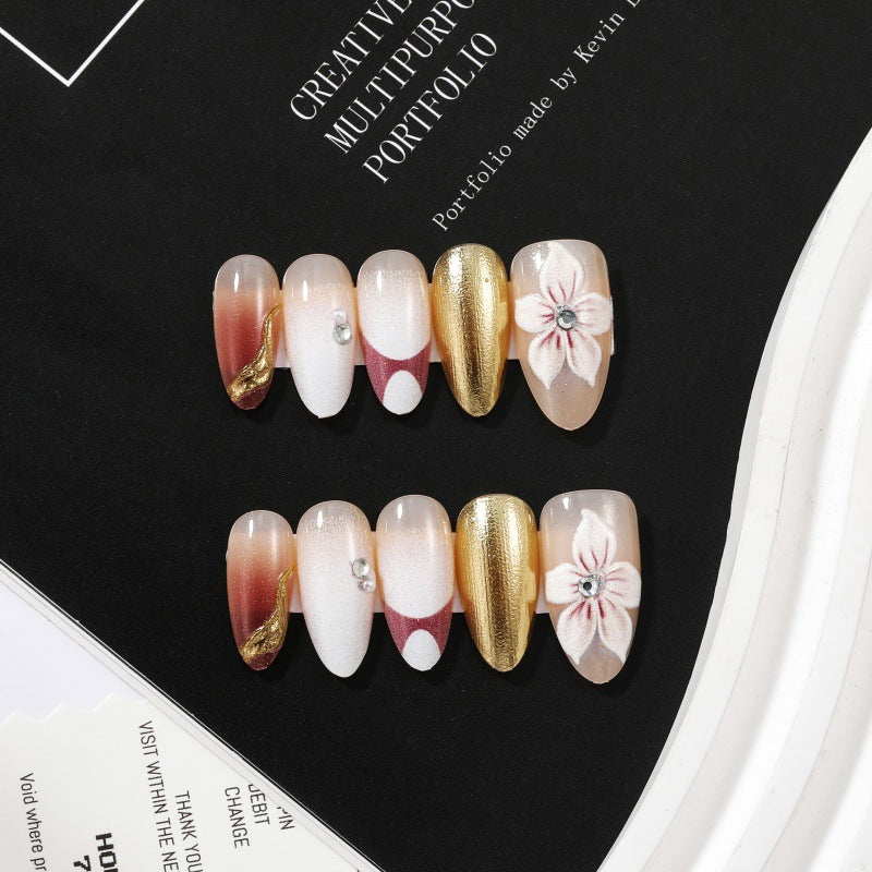Decorative Art Nails Bowlift