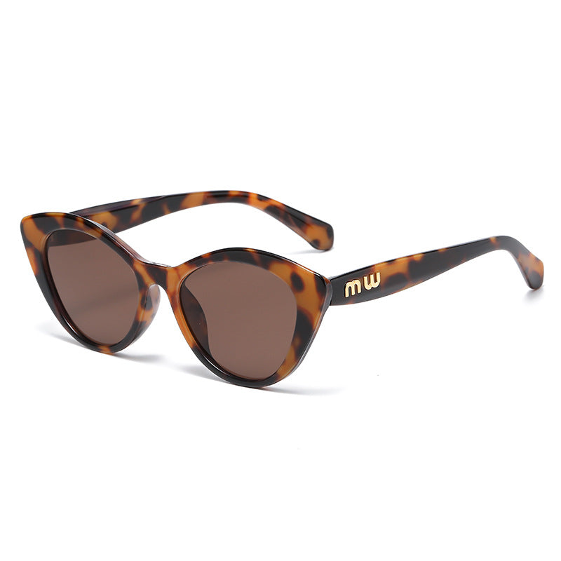 Ladies' fashionable cat-eye sunglasses with UV protection Bowlift