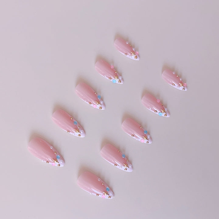 Artificial nail set with glamorous 3D decorations and sparkling rhinestones Bowlift