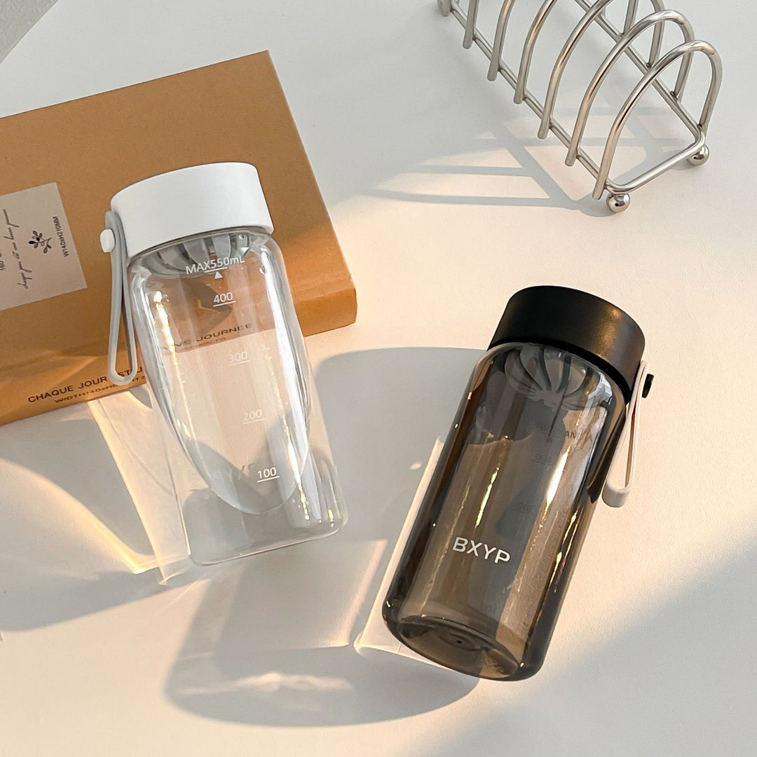 Women's BPA-free drinking bottle with smart lid from Bowlift