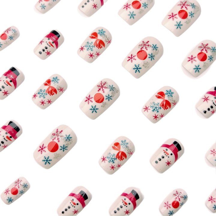 Festive Snowman-Themed Nail Art Bowlift