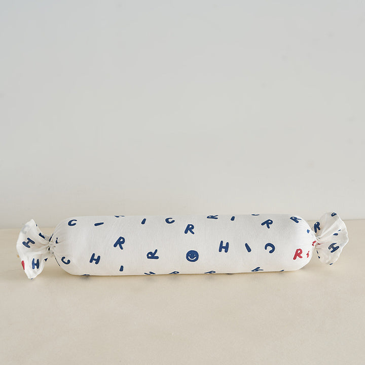 Neck support roll with loving heart design Bowlift
