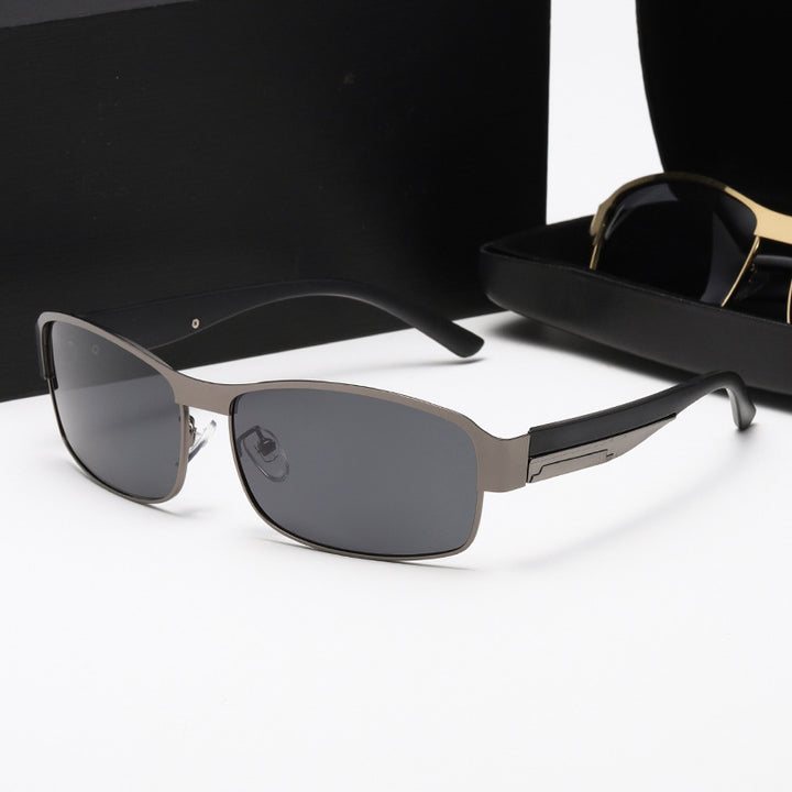 Ladies sporty sunglasses with robust metal frame and polarized lenses Bowlift