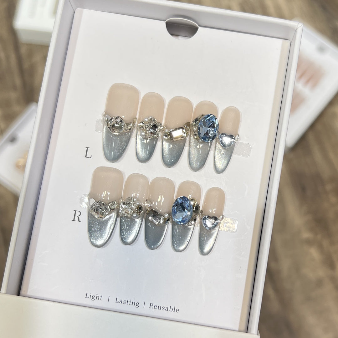 Decorative Stiletto Press-On Nails with Crystal Accents Bowlift