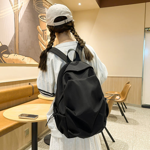 Versatile Everyday Backpack Bowlift