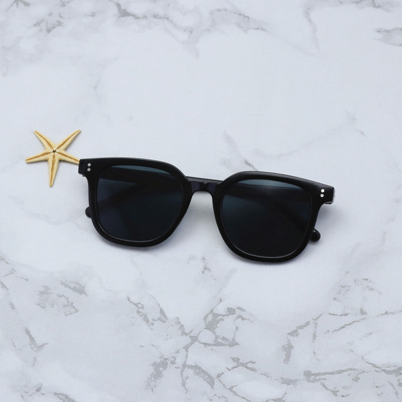 Fashion-Forward Oversized Square Sunglasses Bowlift