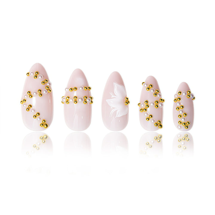 Elegant 3D Floral Nail Art Design Bowlift
