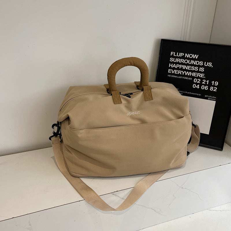 Robust Travel Bag with Practical Compartments Bowlift