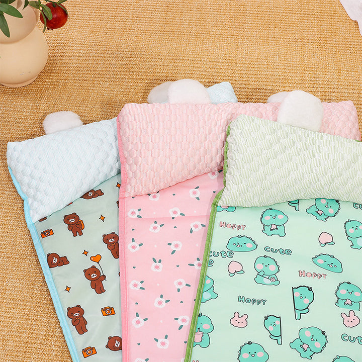 Unisex Cozy and Fun Pet Blanket Bowlift