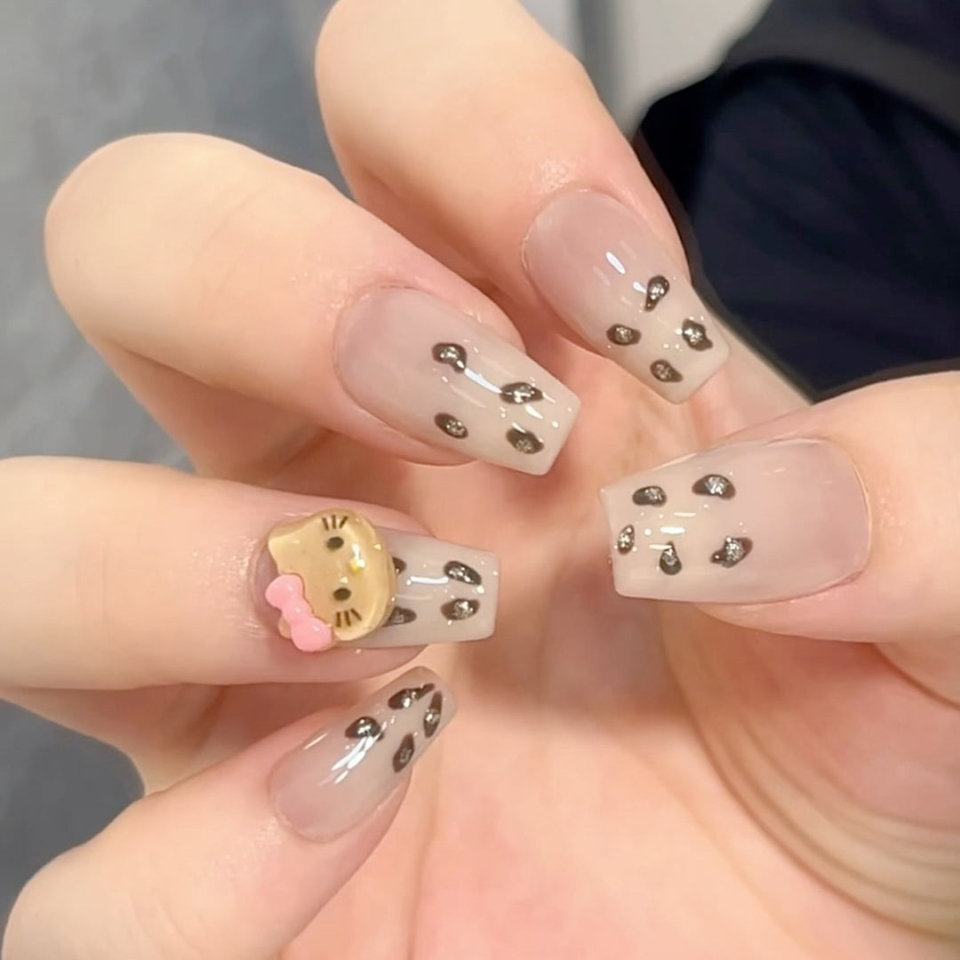 Elegant Long Press-On Nails Set with Artistic Tips Bowlift
