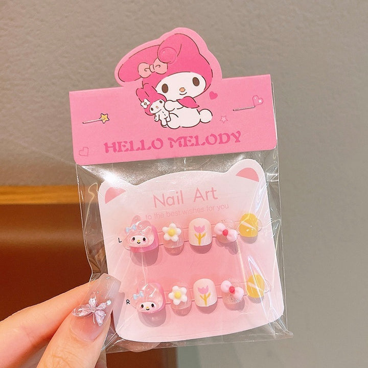 Artificial nails with sweet character design Bowlift