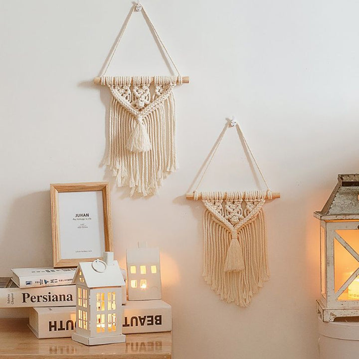 Handcrafted Macramé Wall Hanging Bowlift