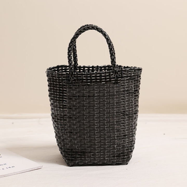 Modern Bast bag with stylish design Bowlift