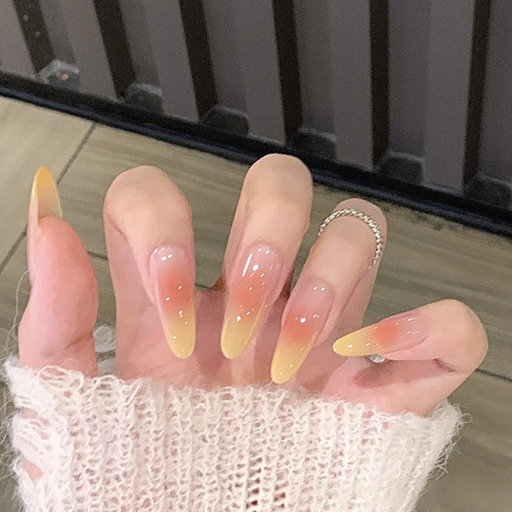 Nail art Bowlift