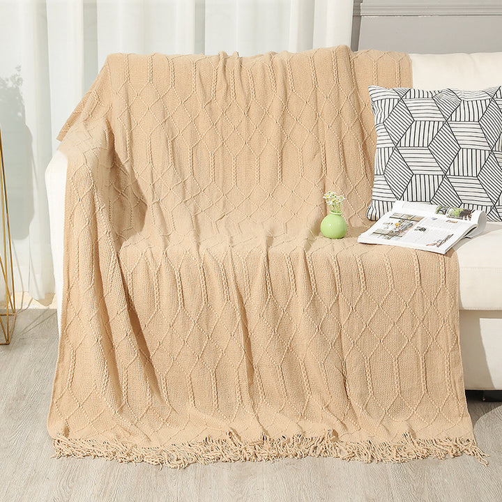 Ladies Cozy and Stylish Blanket Bowlift