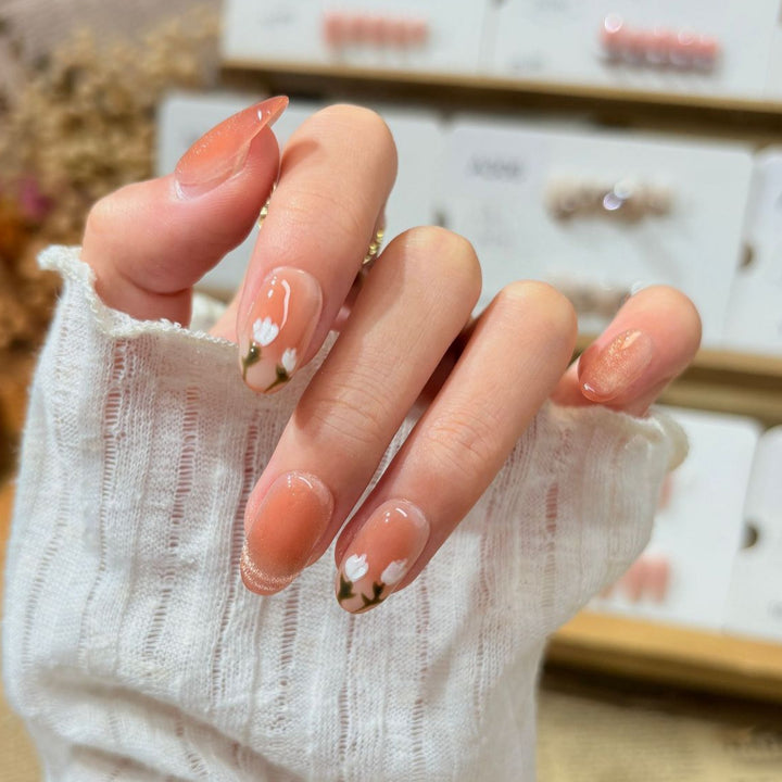 Floral Nail Art Press-On Nails Bowlift