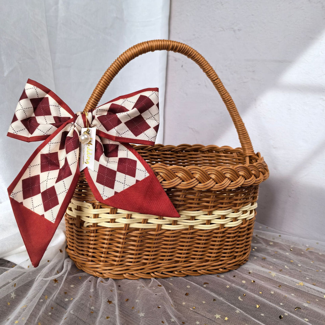 Women elegant handwoven shopping basket Bowlift