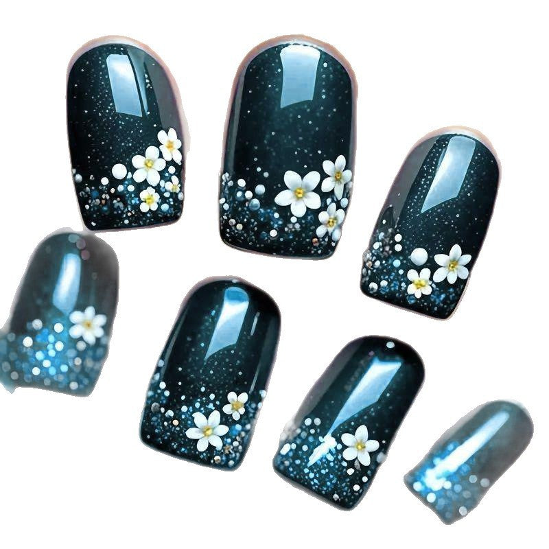 Artful Nail Tips with Flower Designs Bowlift