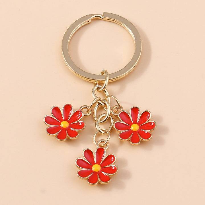 Keychain with Three Playful Daisies Bowlift