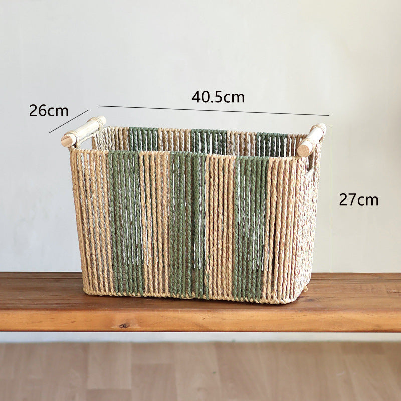 Handcrafted storage basket with natural fiber Bowlift