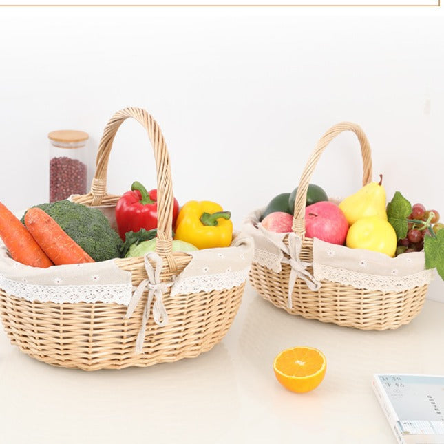 Ladies basket made of woven material with romantic inner lining Bowlift