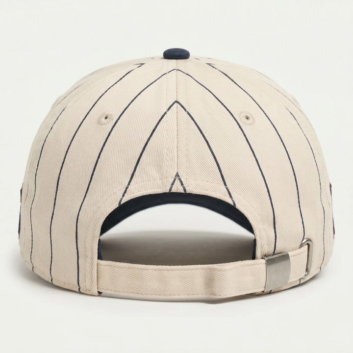 Women’s stylish leisure cap with historical motif Bowlift