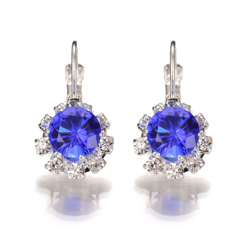 Elegant Vintage-Inspired Dangle Earrings Bowlift