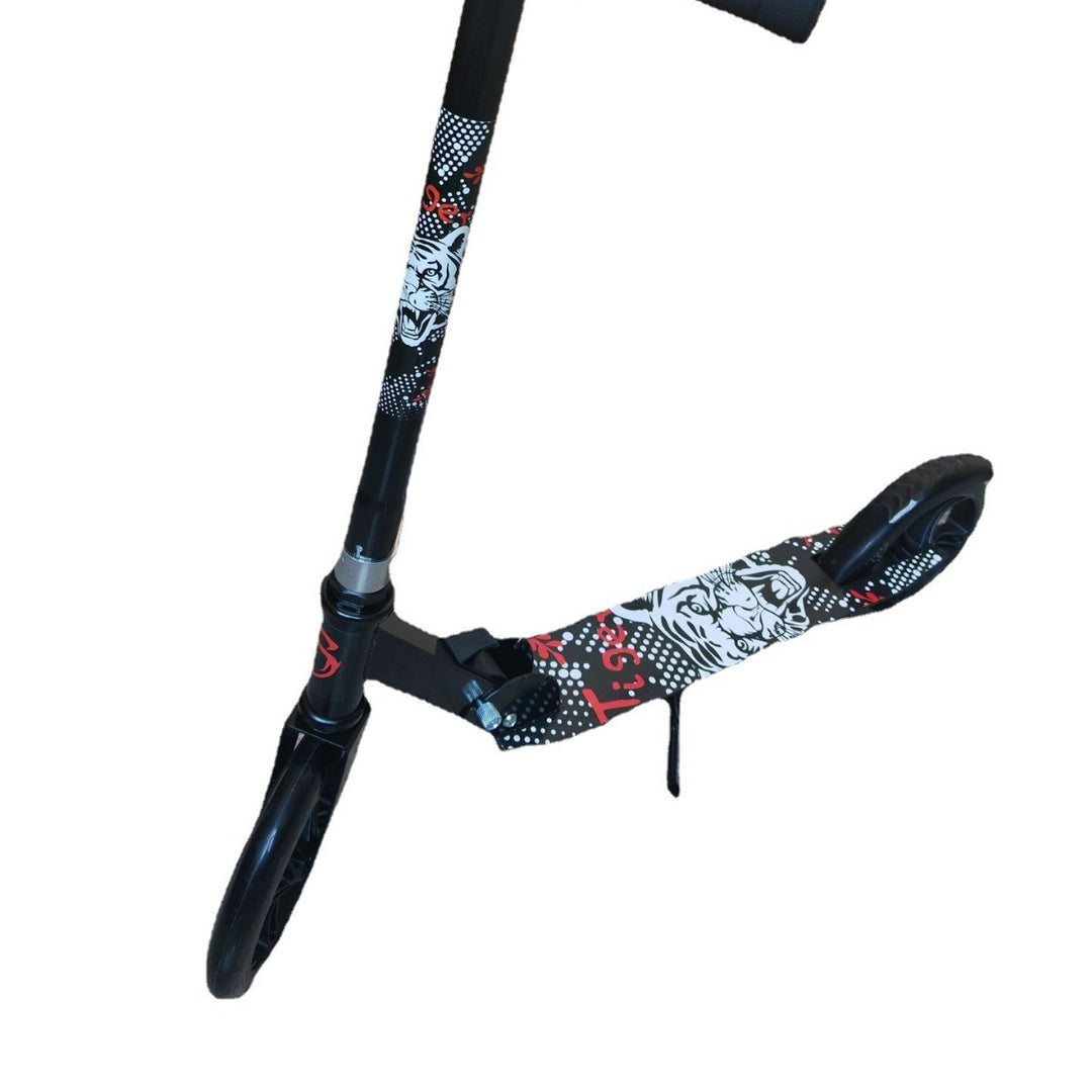Premium Freestyle Kick Scooter Bowlift