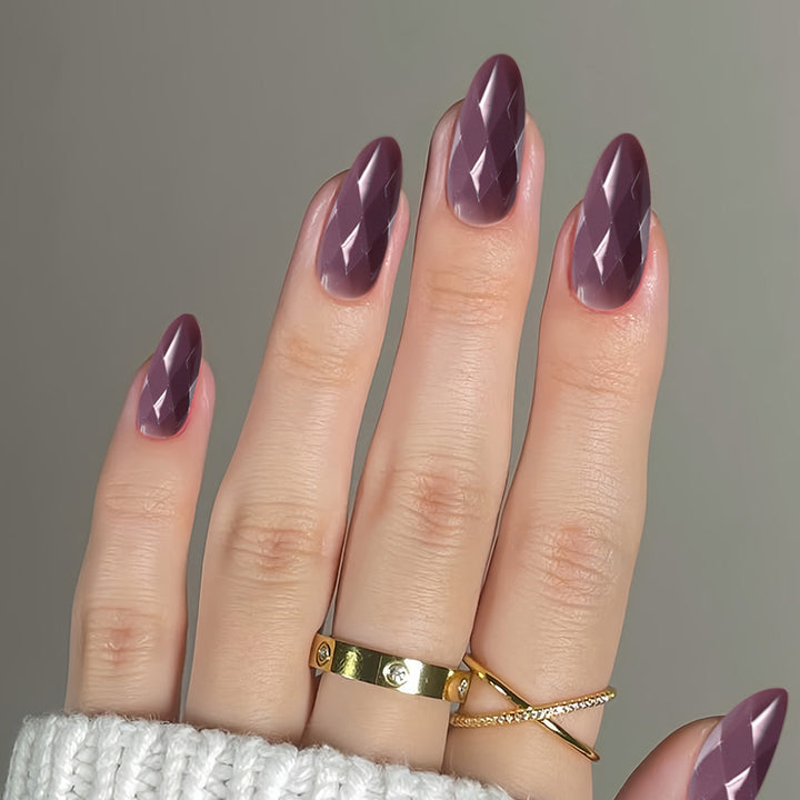 Premium Glossy Diamond-Shaped Press-On Nails Bowlift