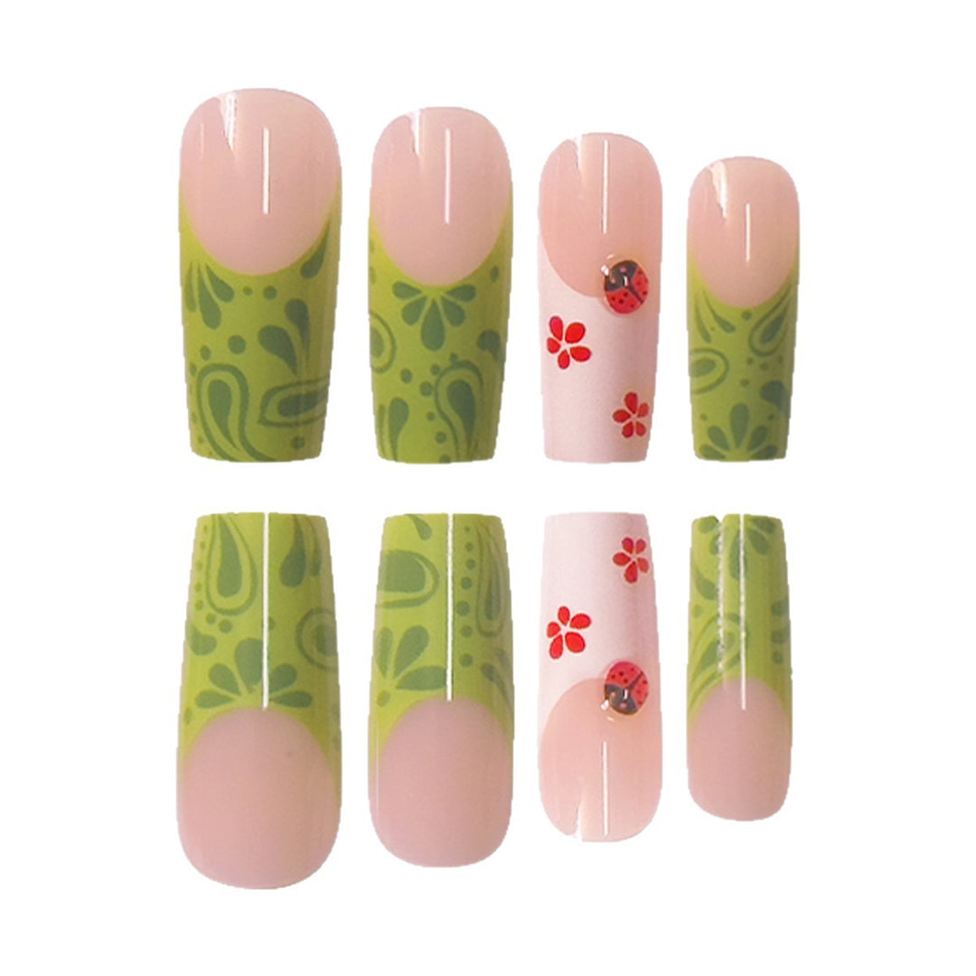 Creative Floral-Inspired Press-On Nail Extensions Bowlift