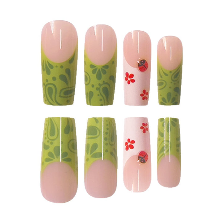 Creative Floral-Inspired Press-On Nail Extensions Bowlift