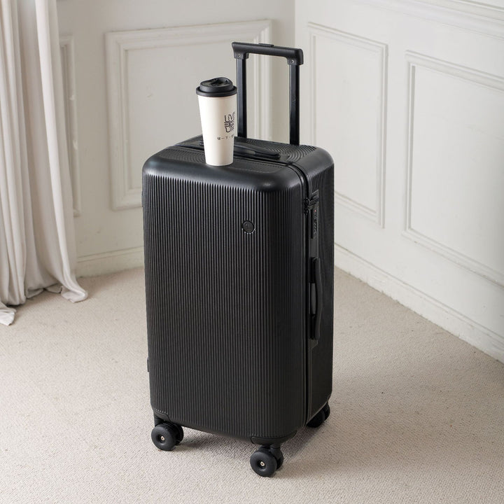 Lightweight Hard Shell Luggage
