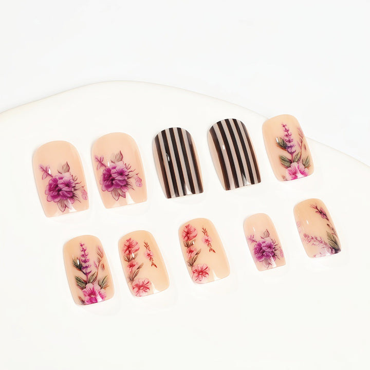 Artificial nails with floral and striped designs Bowlift