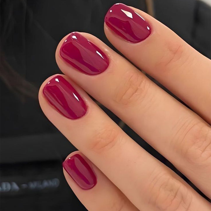 Artistic nail design with a high-gloss finish Bowlift