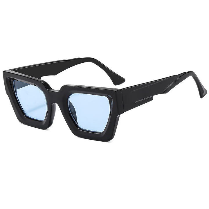 Ladies stylish square sunglasses in modern design with refined plastic frame Bowlift