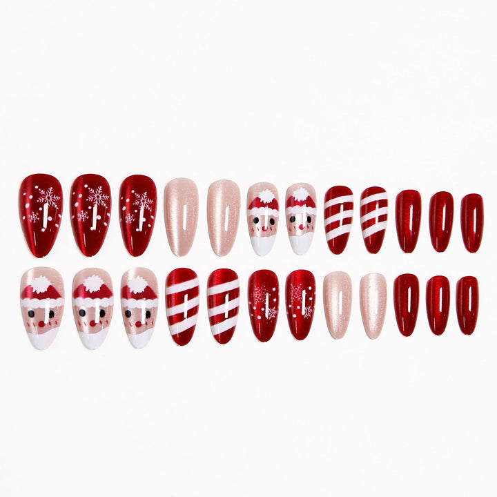Artificial nails with festive Christmas design Bowlift